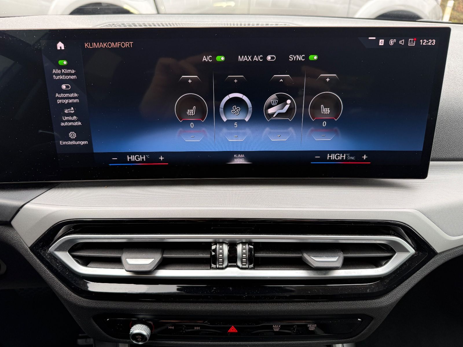 BMW 320d xDrive Limo AUT~Curved~Navi~LED~DAB~Spur~