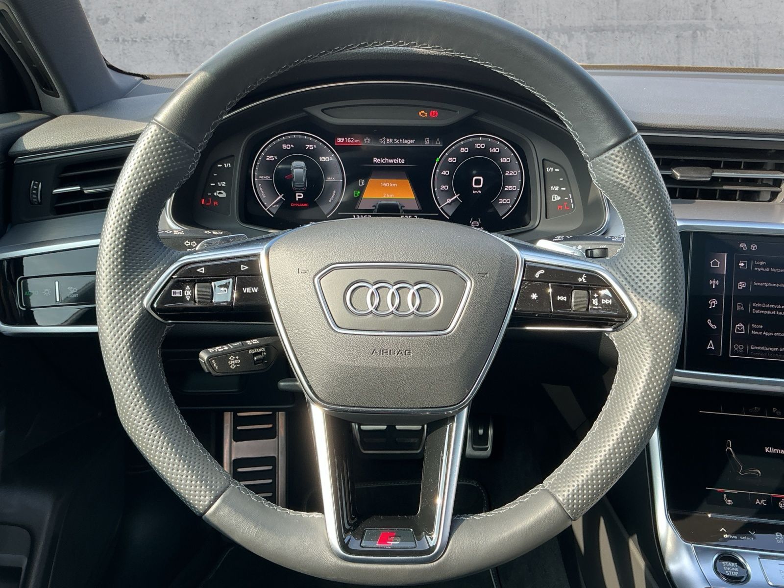 Audi A6 Avant 55 TFSI e QU S-LINE HuD+AHK+PANO+360°