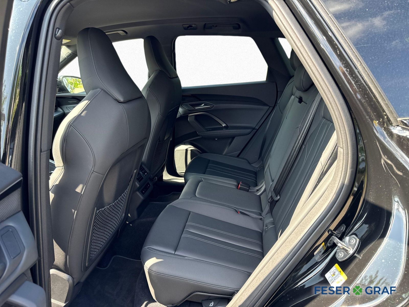 Audi Q5 40 TDI quattro S line - Samsaru's Car Outlet