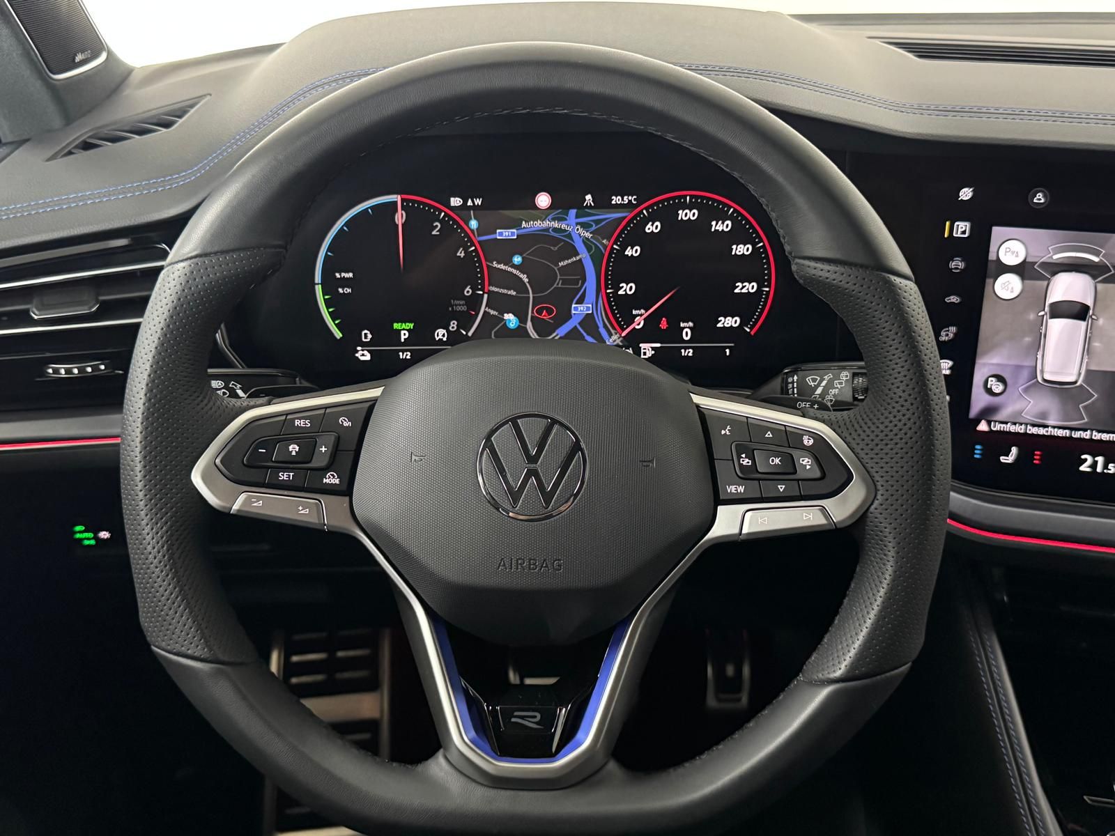 Volkswagen Touareg R 4M eHybrid*LUFT*ACC*HUD*DYNAUDIO*MATT*