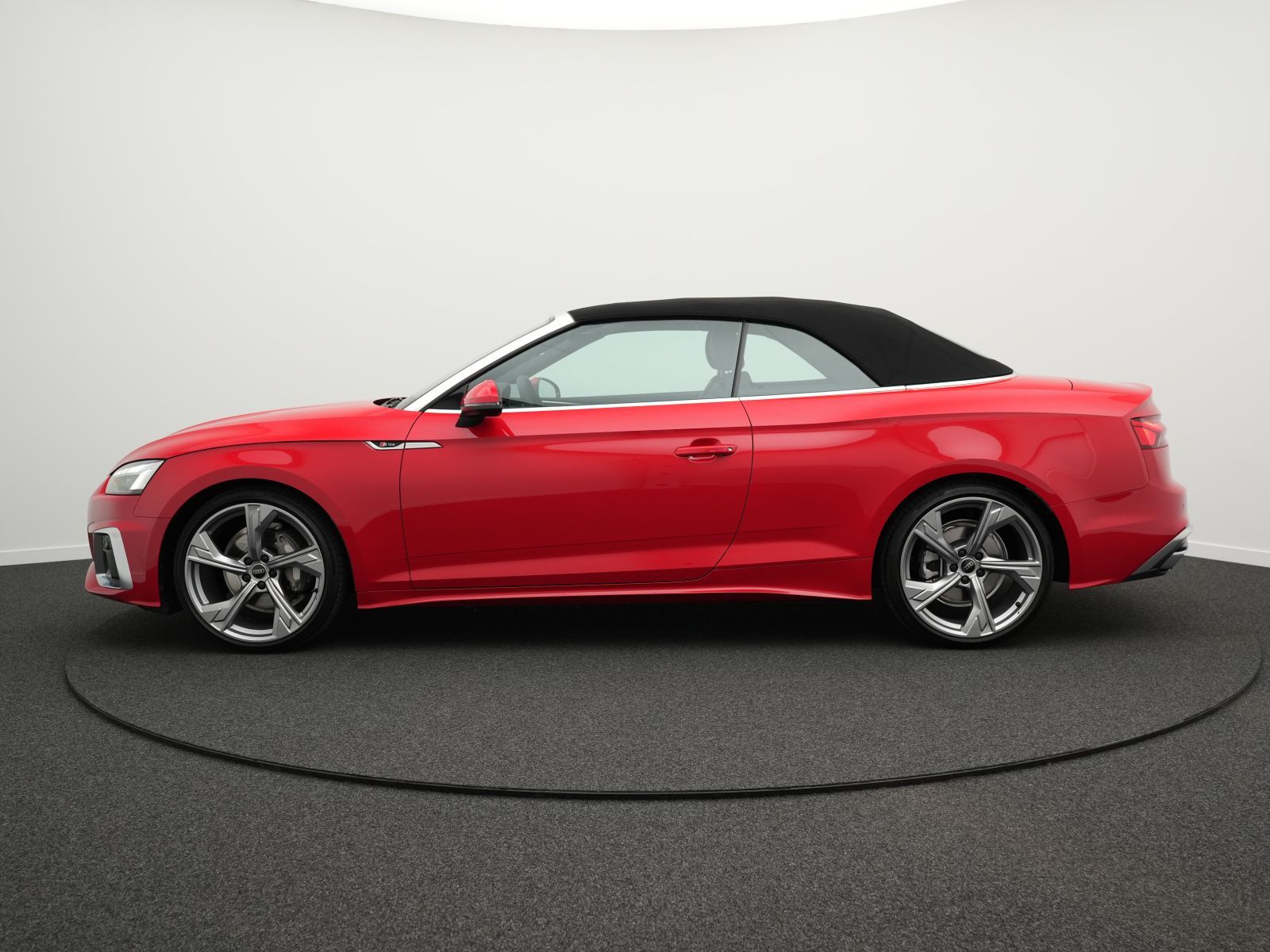 Audi A5 Cabriolet 2x S line 40 TDI qu.*ACC*AHK*8-fach