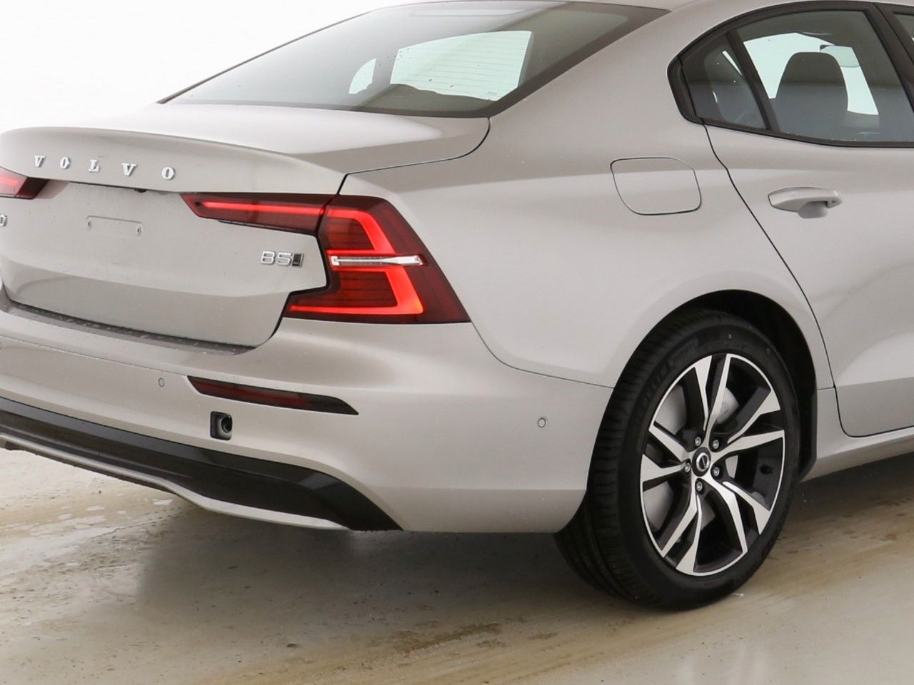 Volvo S60 B5 Ultimate Dark AWD*SONDERZINS 1,99% eff.