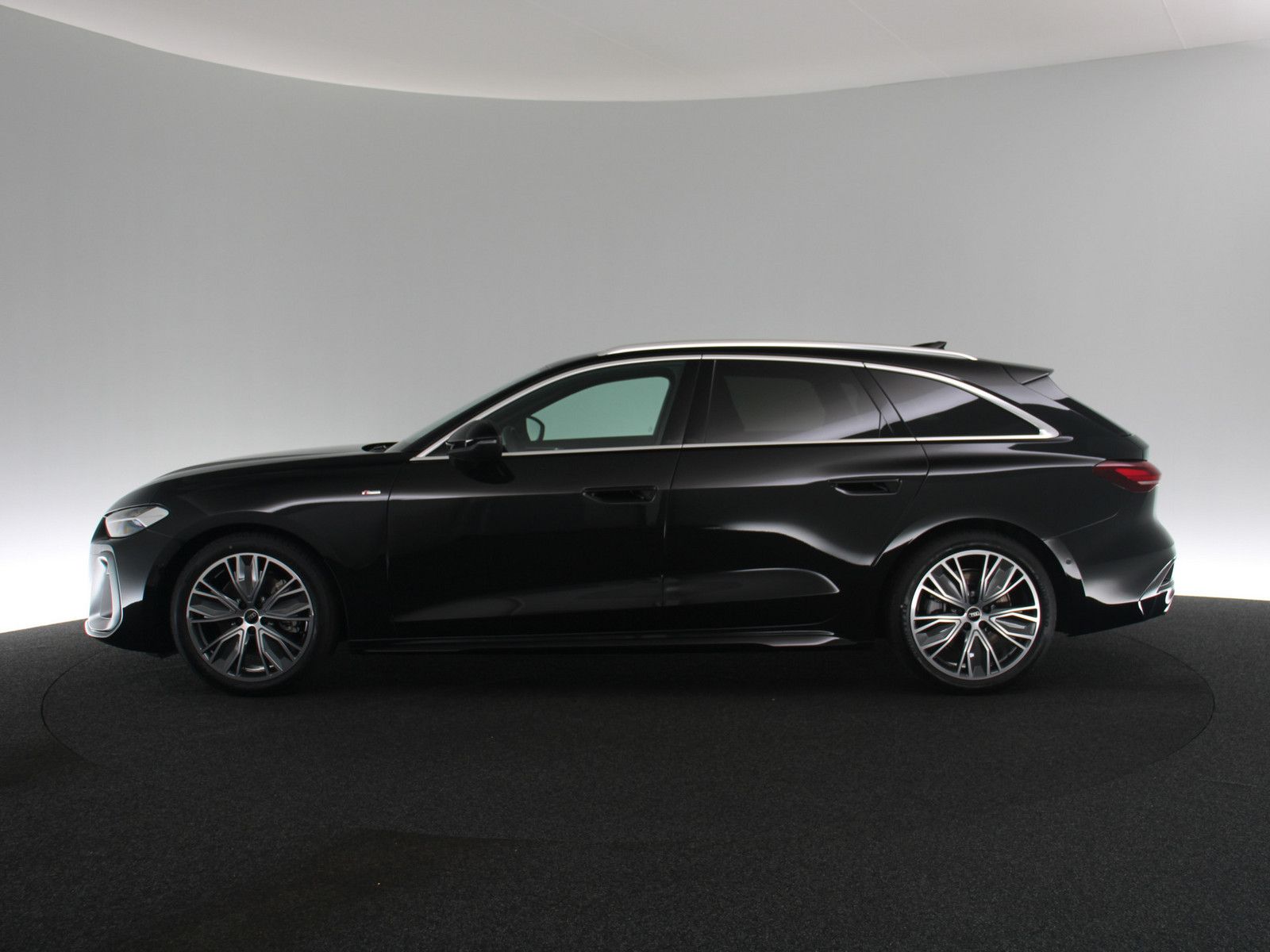 Audi A5 Avant 2.0 TDI quattro S-line AHK STANDHZ ACC