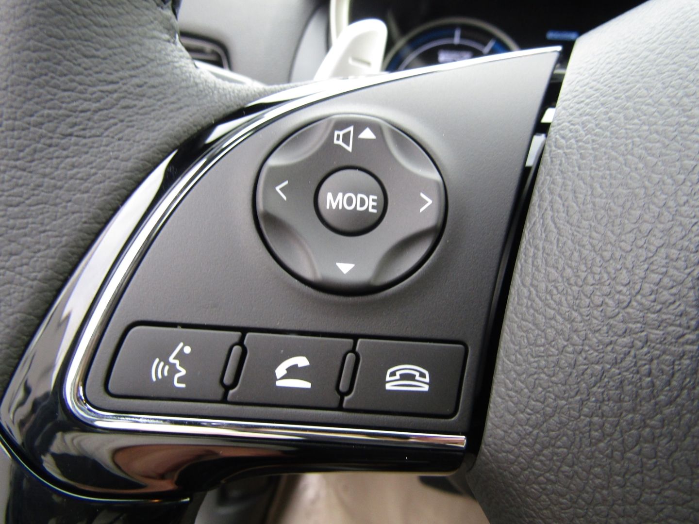 Mitsubishi Eclipse Cross PHEV PLUS Select LED NAVI SHZ ACC