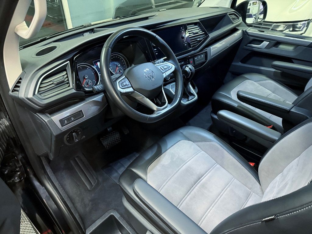 Volkswagen T6.1 Multivan 2.0 TDI DSG 4Motion - Samsaru's Car Outlet