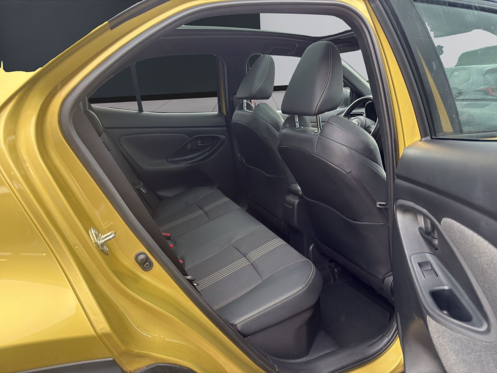 Toyota Yaris Cross Hybrid Adventure*Pano*Hud*AHK*Matrix