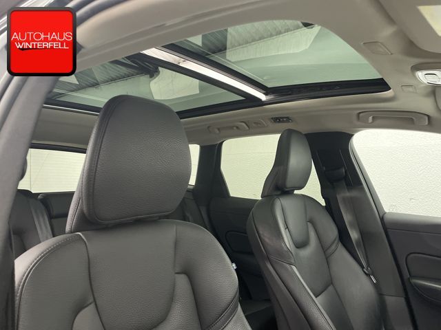 Volvo XC60 T6 INSCRIPTION RECH AWD - Samsaru's Car Outlet