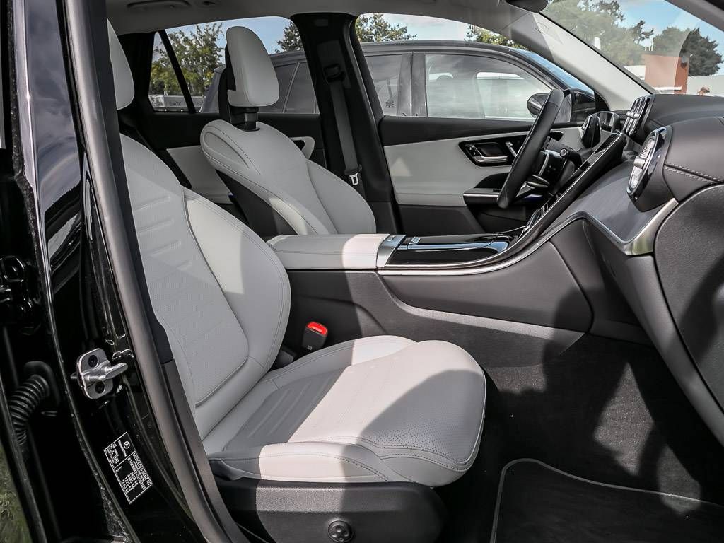 Mercedes-Benz GLC 300 de 4M AMG Premium AHK Pano Distronic