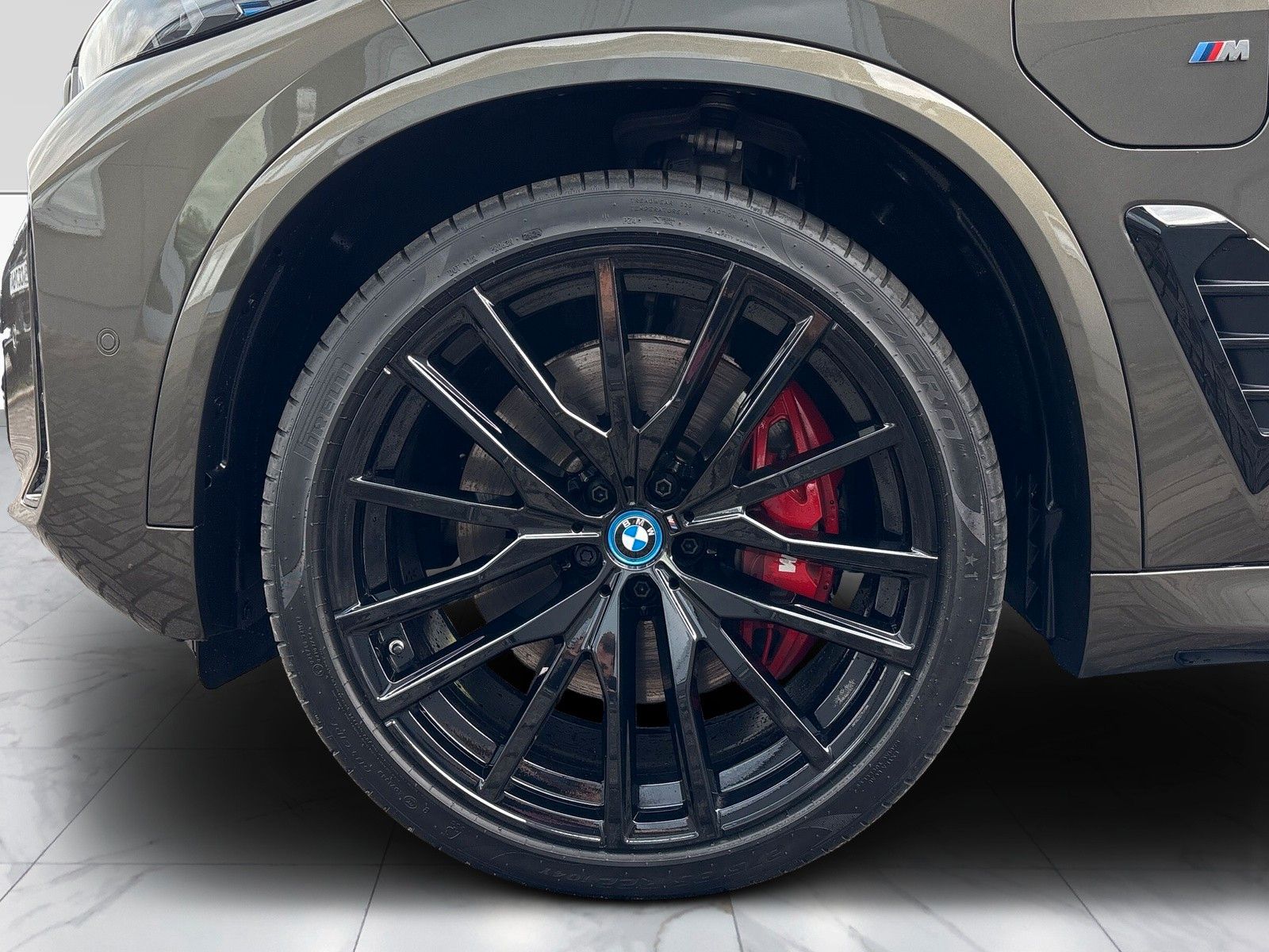 BMW X5 xDrive50e M-SportPro*22*AHK*H&K*Pano*Head Up*