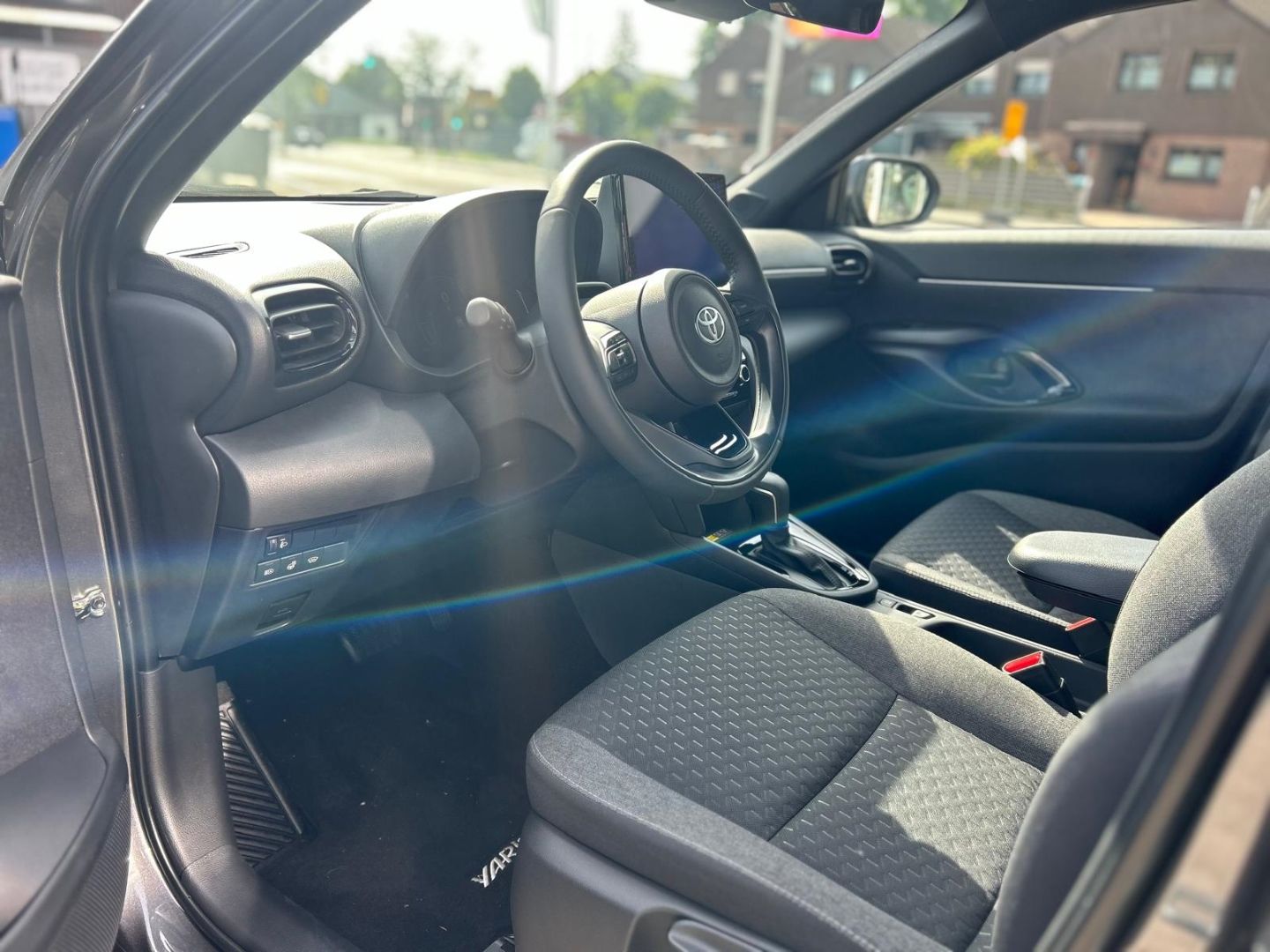Toyota Yaris Cross Teamplayer Hybrid Safety Winter Pake