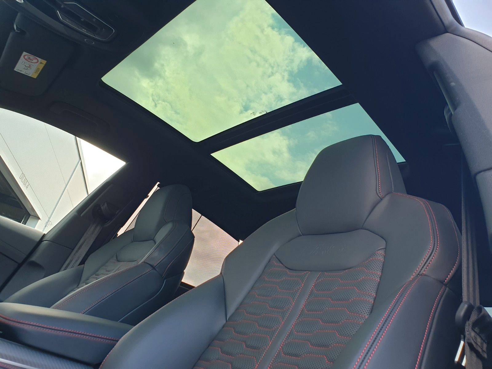 Audi RSQ8 4.0 TFSI  Ker. +Dynamik+4Jahre Garantie