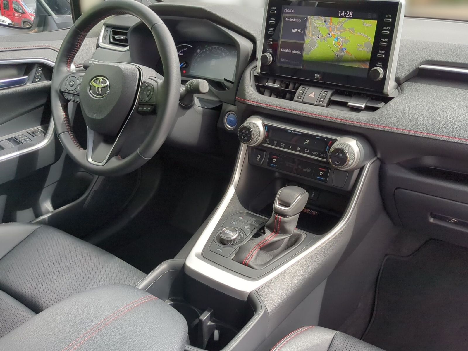 Toyota RAV4 2.5 - Samsaru's Car Outlet