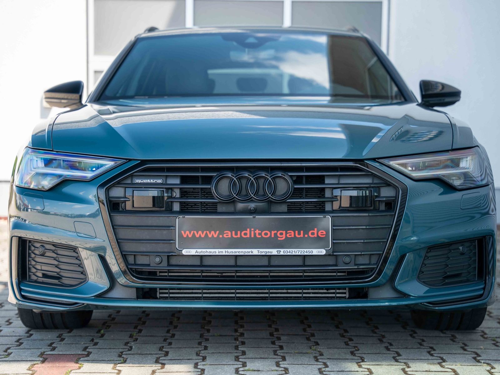 Audi A6 Avant 55 TFSI e quattro sport - Samsaru's Car Outlet