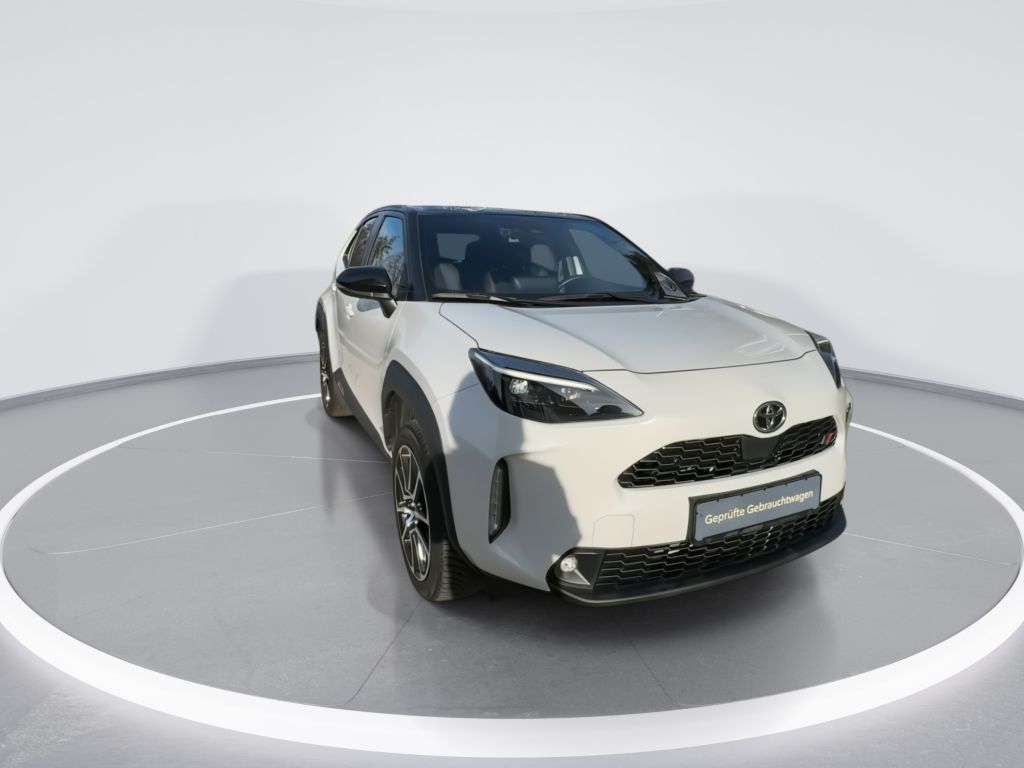 Toyota Yaris Cross Hybrid 1.5 VVT-i GR Sport JBL LED