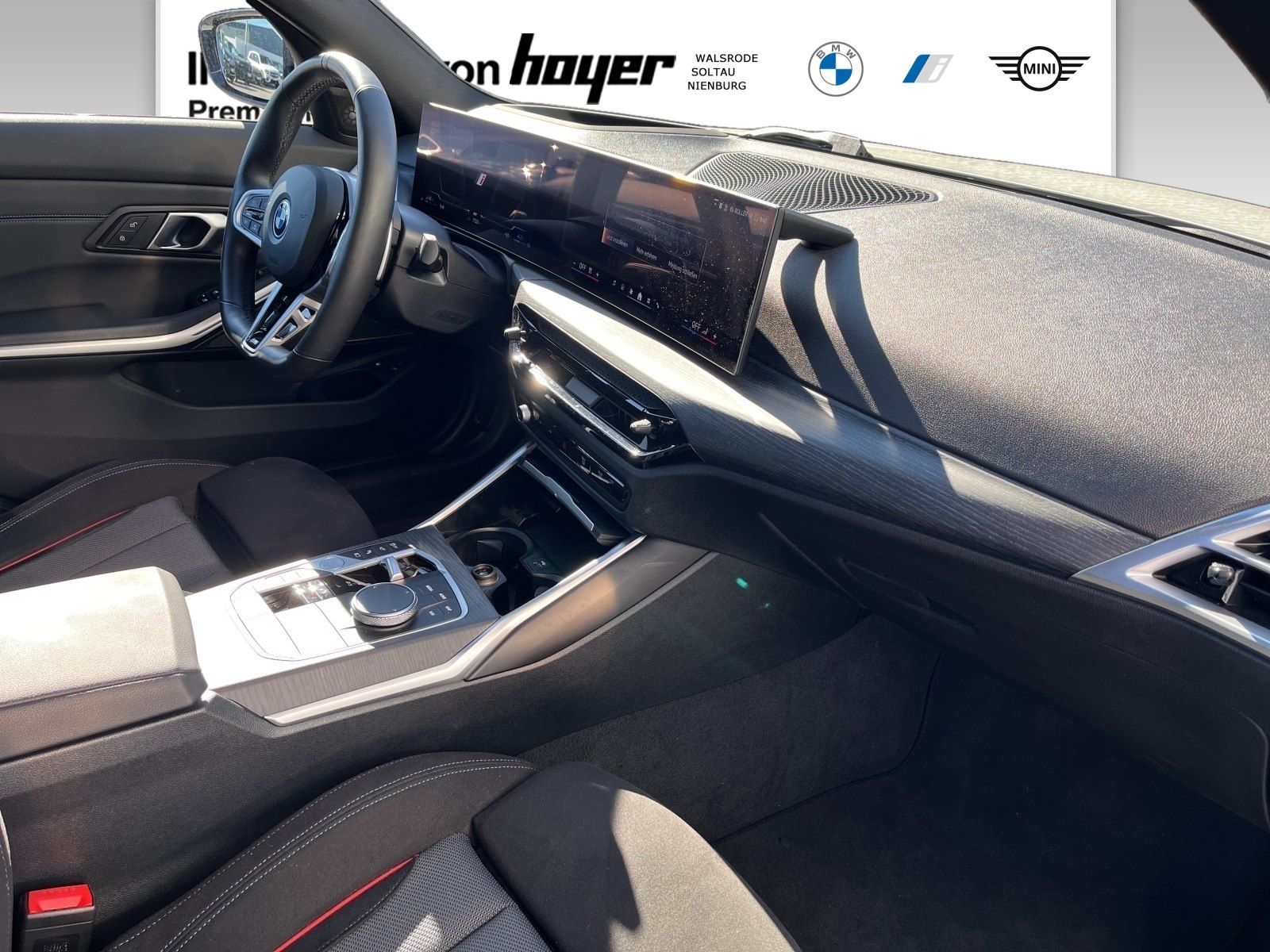 BMW 330e Touring M Sportpaket Head-Up HK HiFi DAB