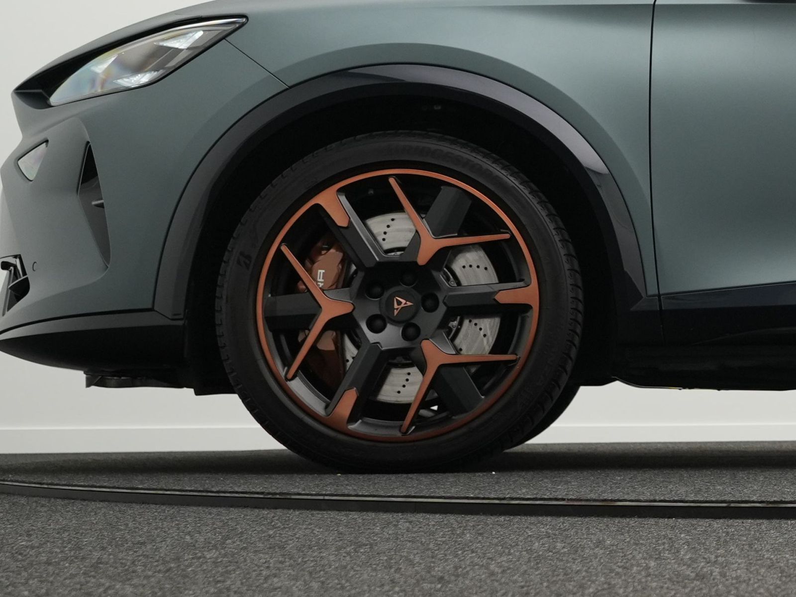 Cupra Formentor VZ Extreme 2.0 TSI *LED*AHK*ACC*PANO*