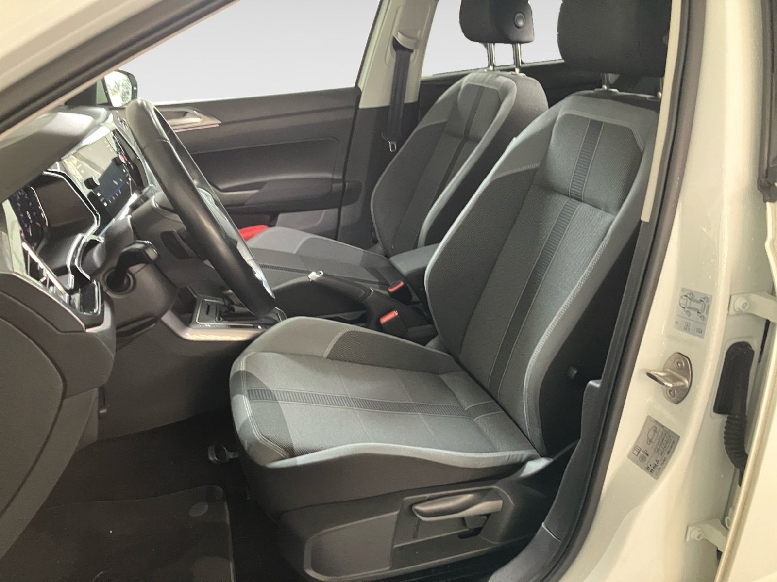 Volkswagen Polo Style 1.0 TSI DSG LED Navi SHZ PDC Rfk