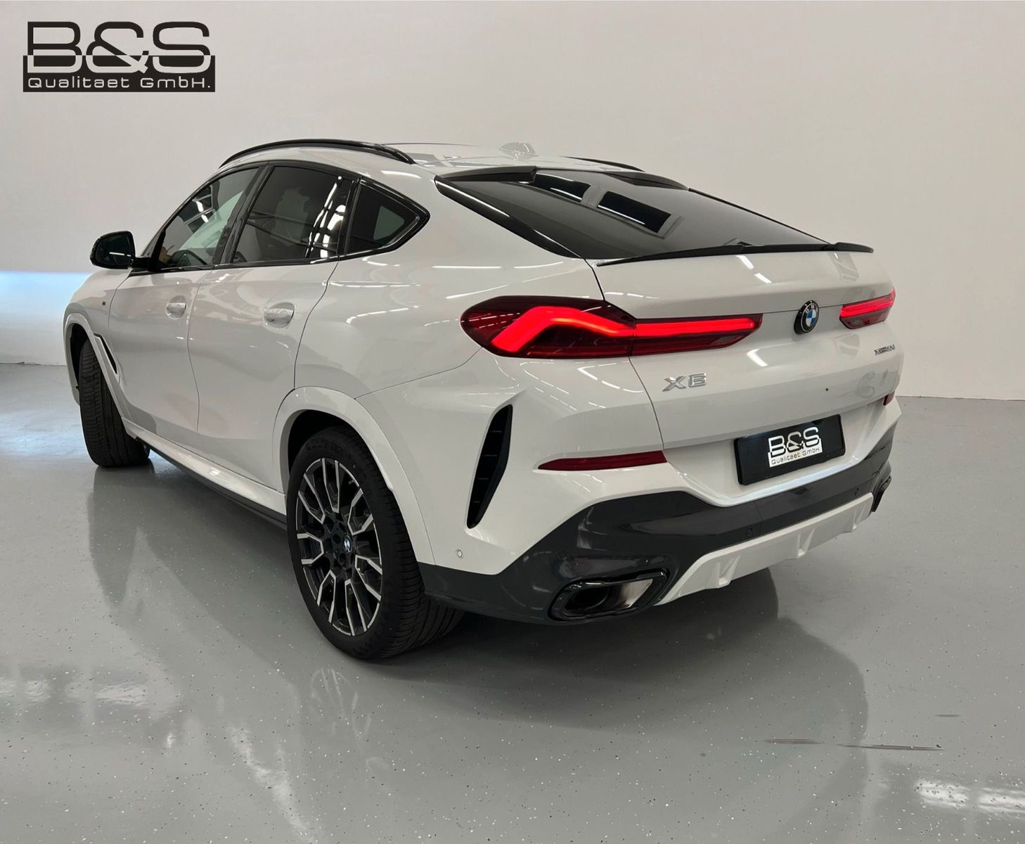 BMW X6 30d xDrive MSport ACC,HUD,PANO,HARMAN,AHK