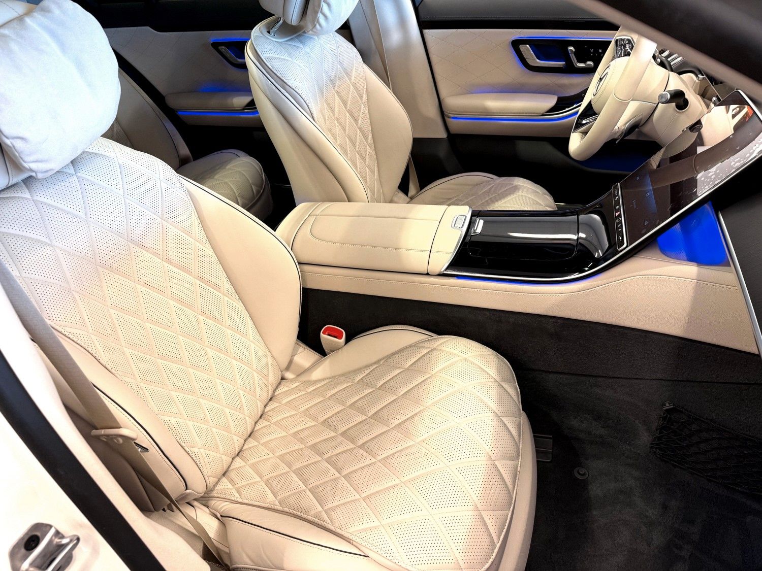 Mercedes-Benz S 350 d 4Matic Lang Designo - Samsaru's Car Outlet
