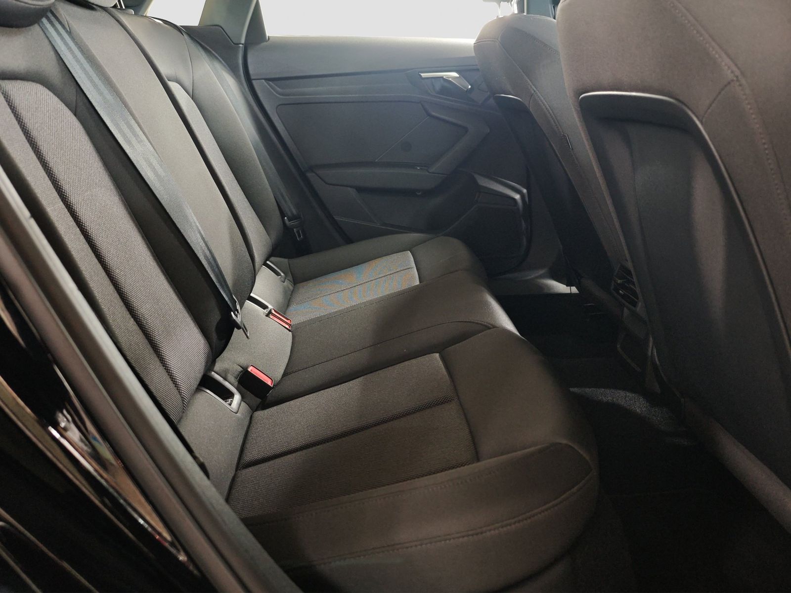 Audi A3 Sportback 40 TFSI e Hybrid App Kamera Park-As