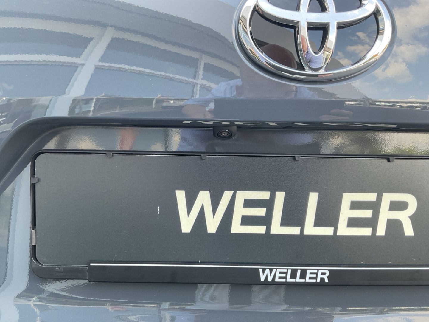 Toyota Corolla 2.0 Hybrid TS GR Sport LED Kamera SHZ DA