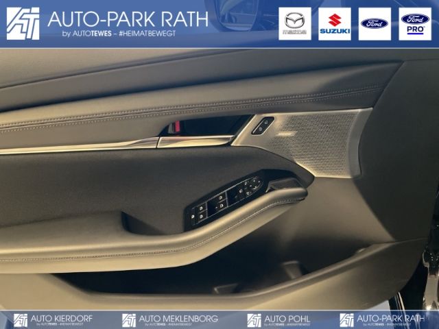 Mazda 3 Selection*Premium Paket*360Grad Kamera*8 Fach
