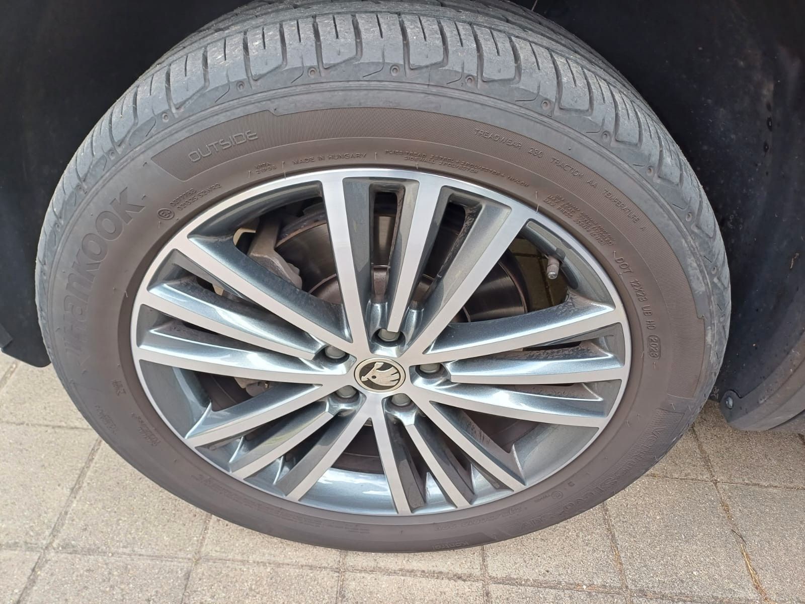 Skoda Kodiaq 2.0 TSI L&K DSG 4x4 - Samsaru's Car Outlet
