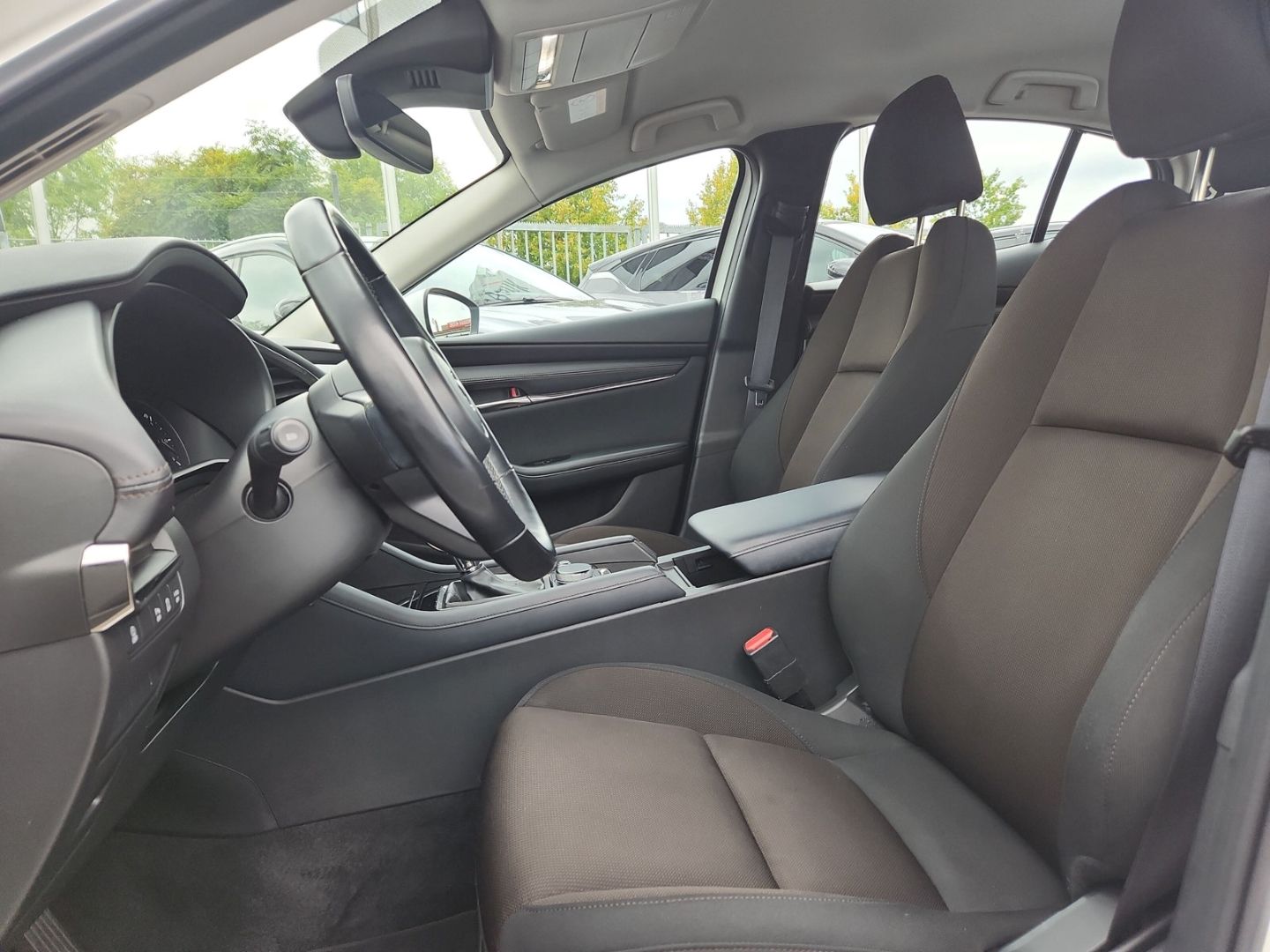 Mazda 3 Exclusive-Line SKYACTIV-G 2.0 MHEV HUD LED Nav