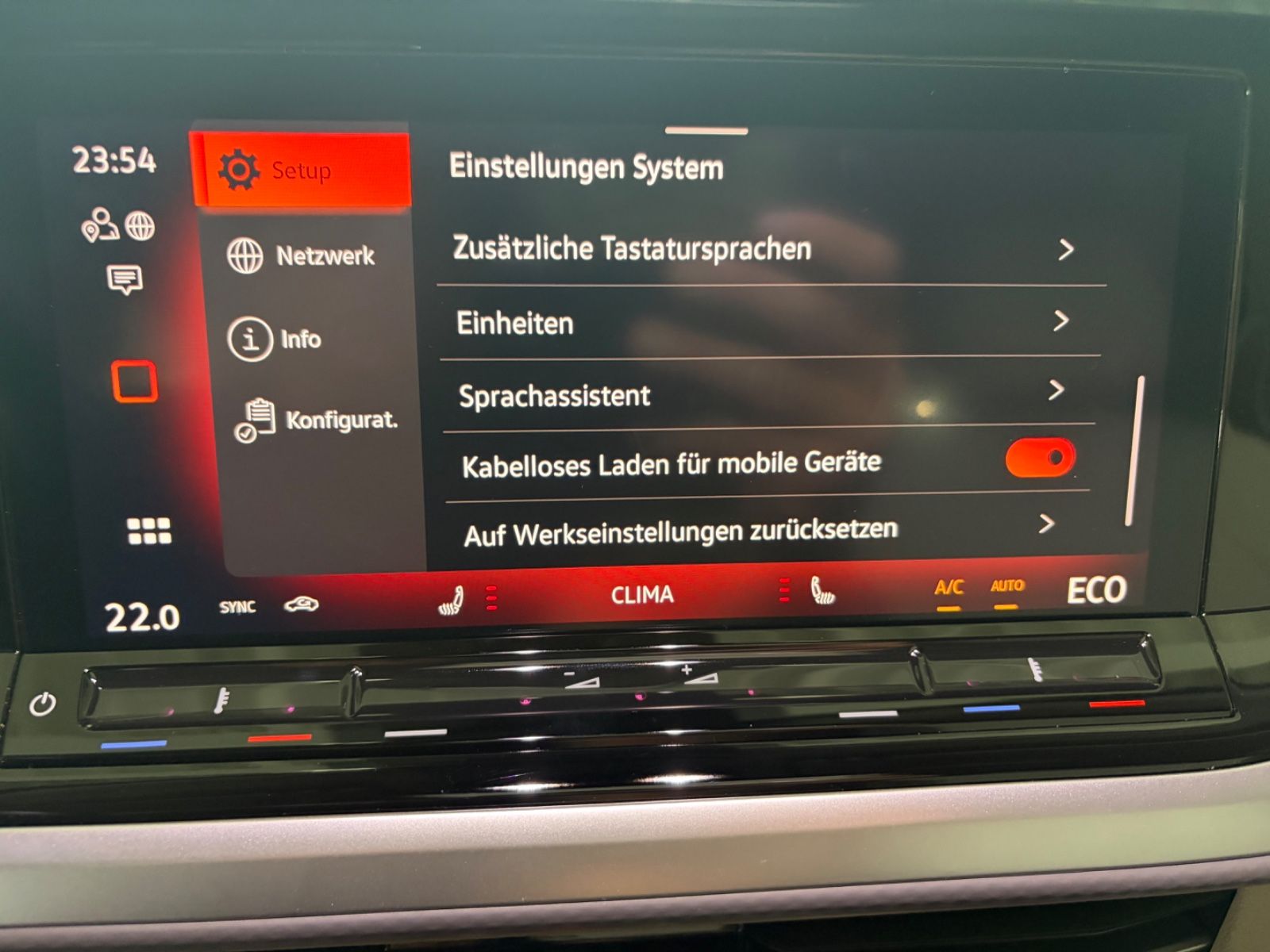 Volkswagen T7 Multivan Hybrid 4Mo Edition LÜ ABT 273PS+20"