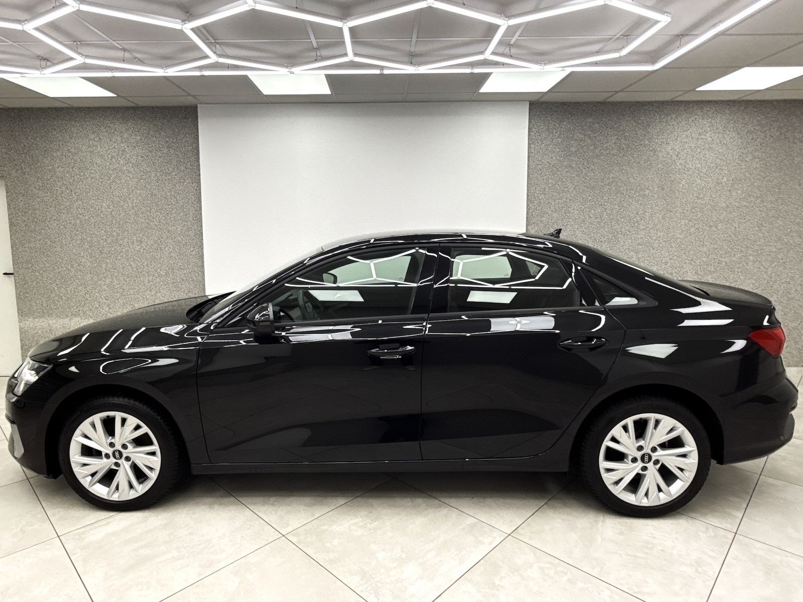 Audi A3 Limousine 30 eTFSI advanced Edition One ACC A