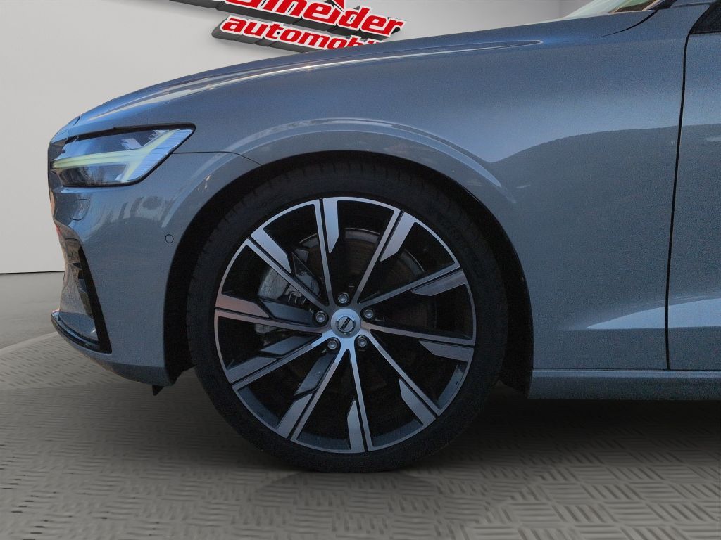 Volvo S60 B5 B AWD Ultimate Dark+360+Pano+Standheiz+