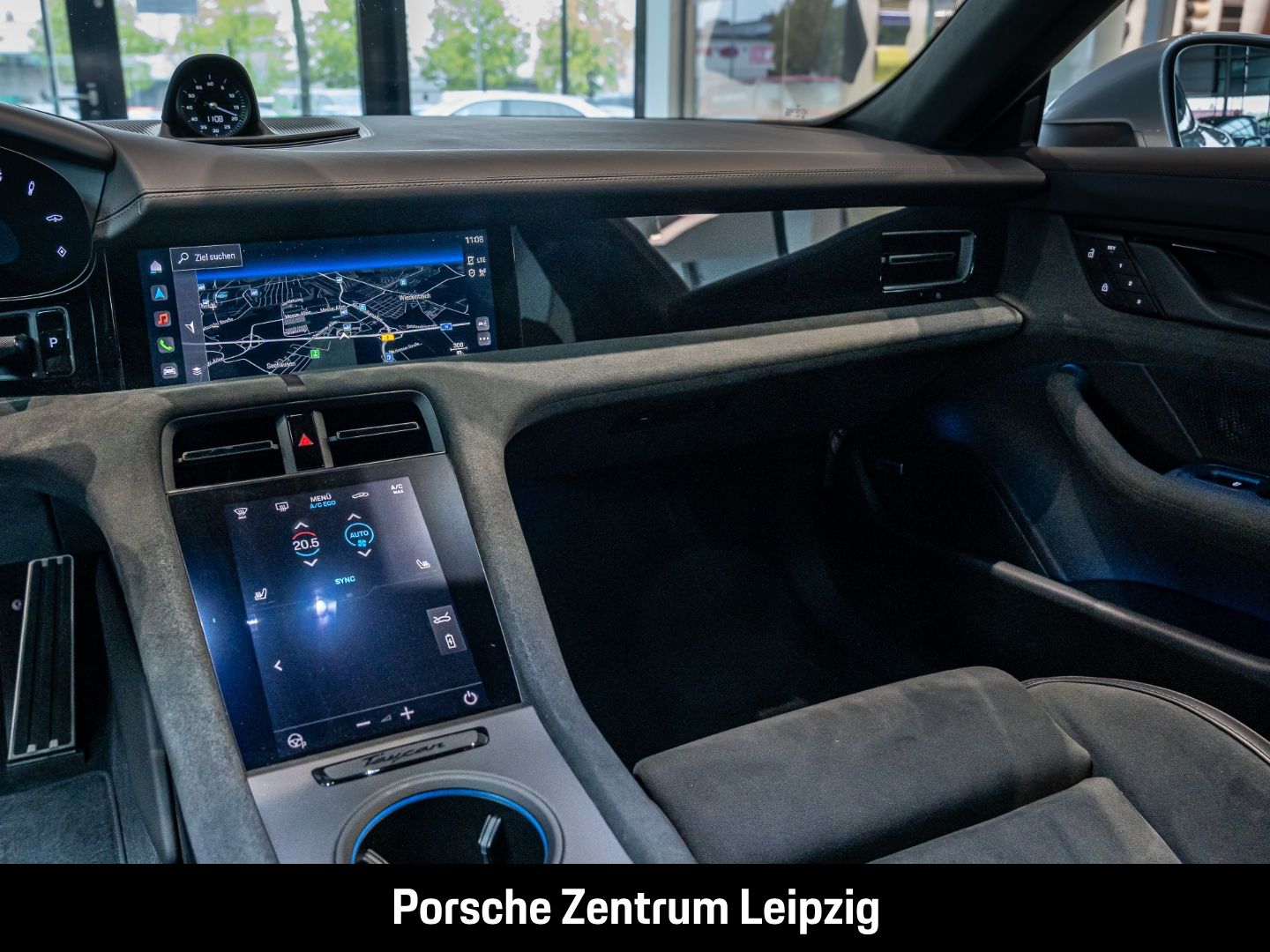 Porsche Taycan GTS Sport Turismo HeadUp InnoDrive Matrix