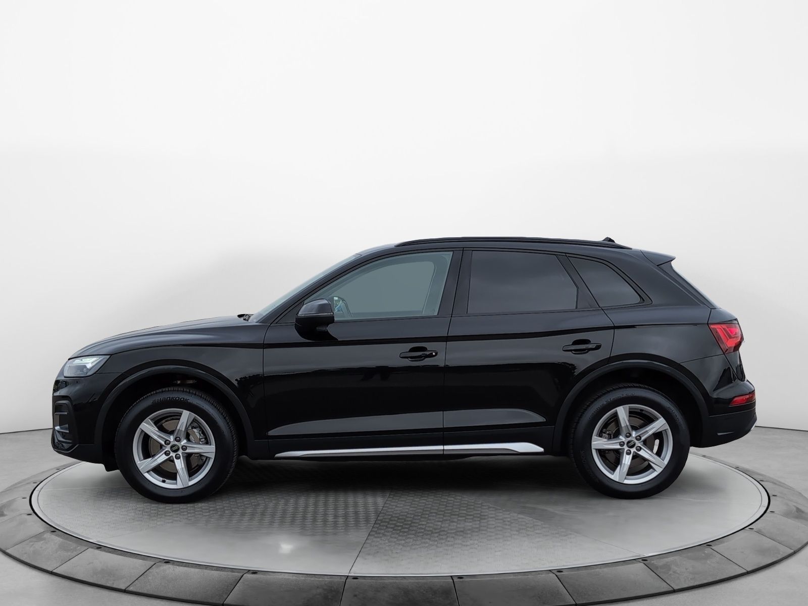 Audi Q5 40 TDI q. S-Tronic Advanced - Samsaru's Car Outlet