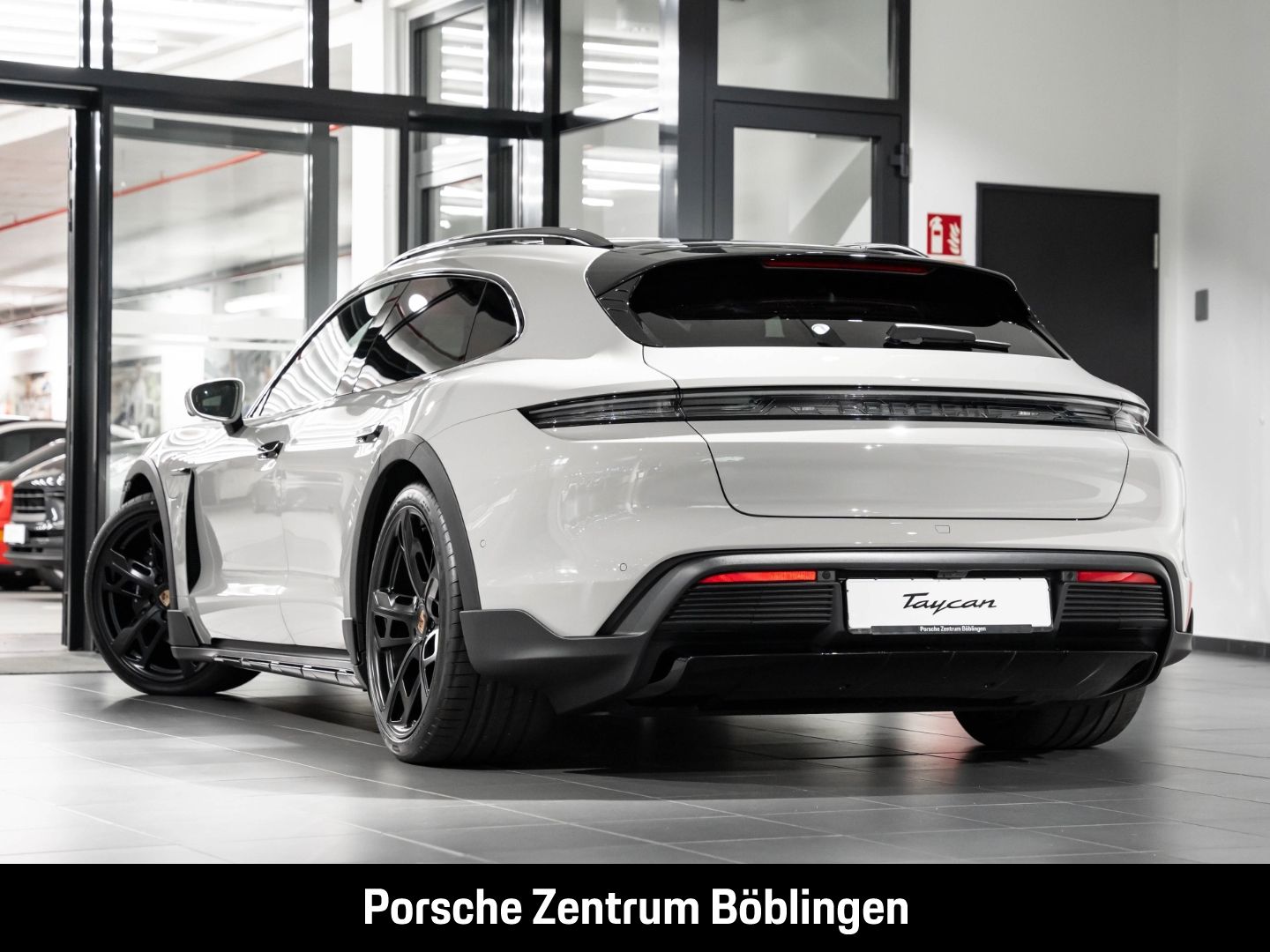 Porsche Taycan 4S Cross Turismo BOSE Panoramadach HeadUp