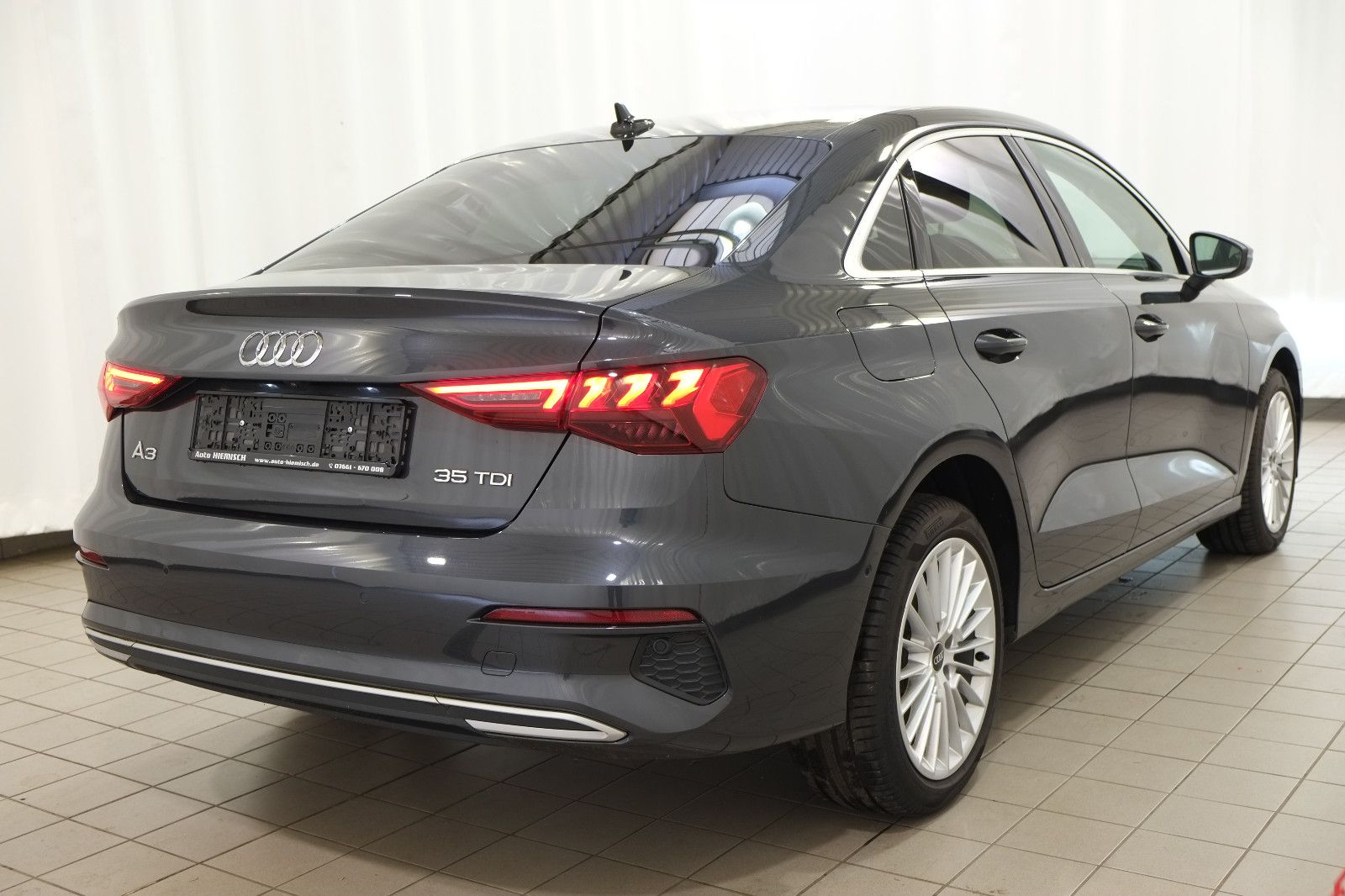 Audi A3 Lim. 35 TDI s tronic advan Pano Navi HeadUp