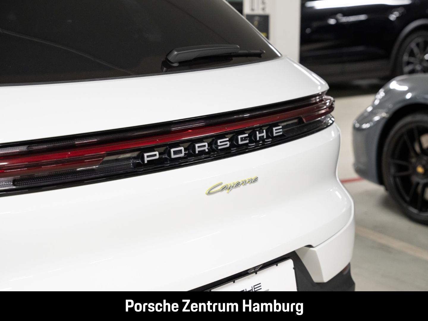 Porsche Cayenne E-Hybrid Pano PASM BOSE ACC 21-Zoll 360°