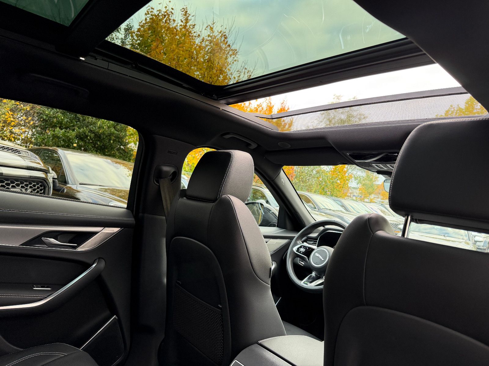 Jaguar F-Pace F-PACE R-Dynamic S AWD/PANO/3D-KAMERA