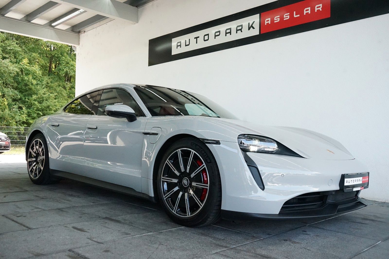 Porsche Taycan 4 S*KREIDE/PANO/CHRONO/3xDISPLAY/MEGA !!