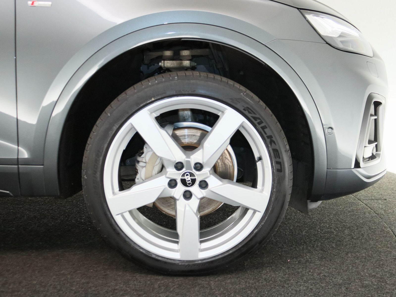 Audi Q5 40 TFSI quattro S line AHK MATRIX-LED PANO