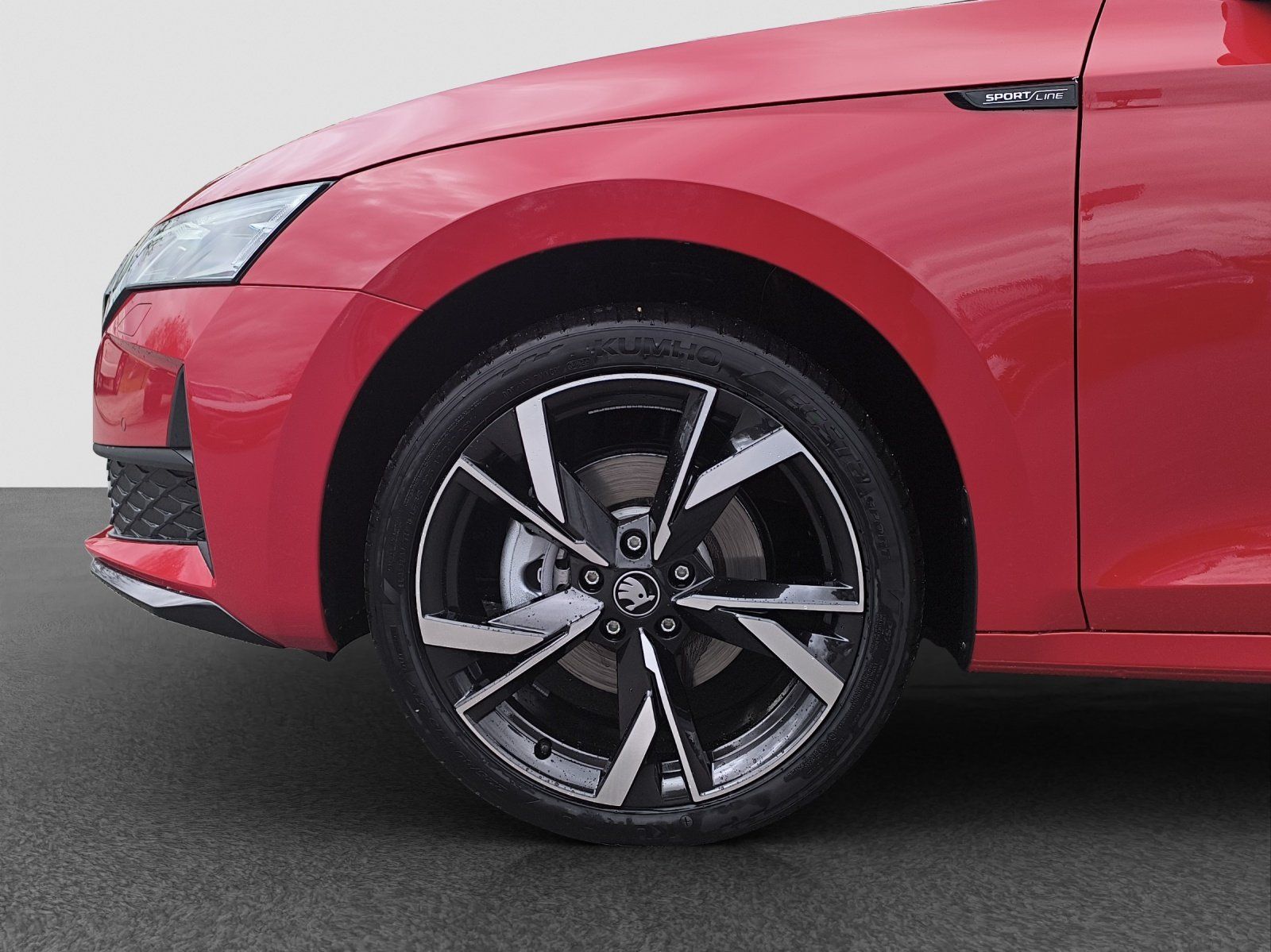 Skoda Octavia Combi 2.0 TSI DSG 4x4 Sportline AHK NAV
