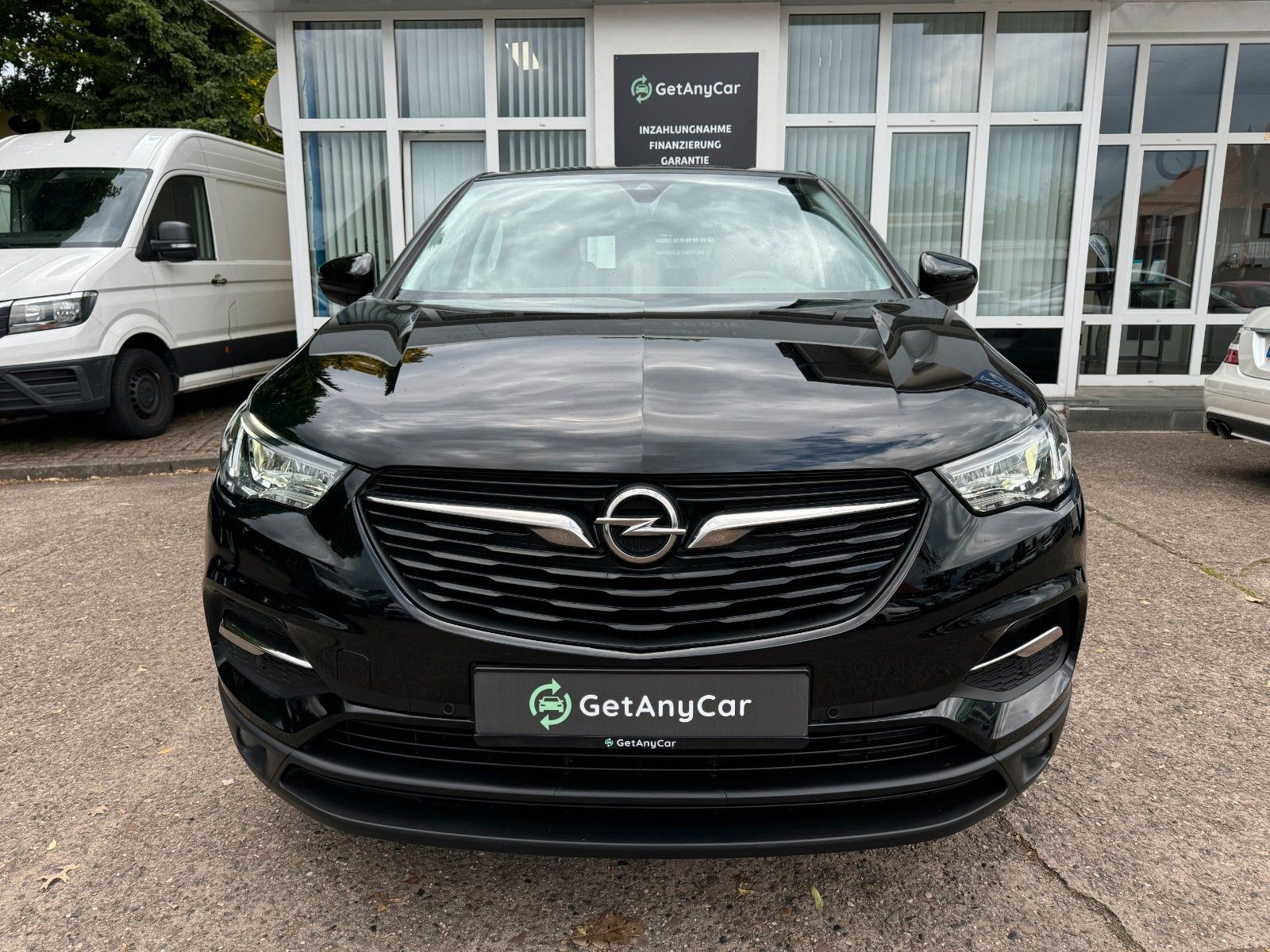 Opel Grandland Business Edition - Samsaru's Car Outlet