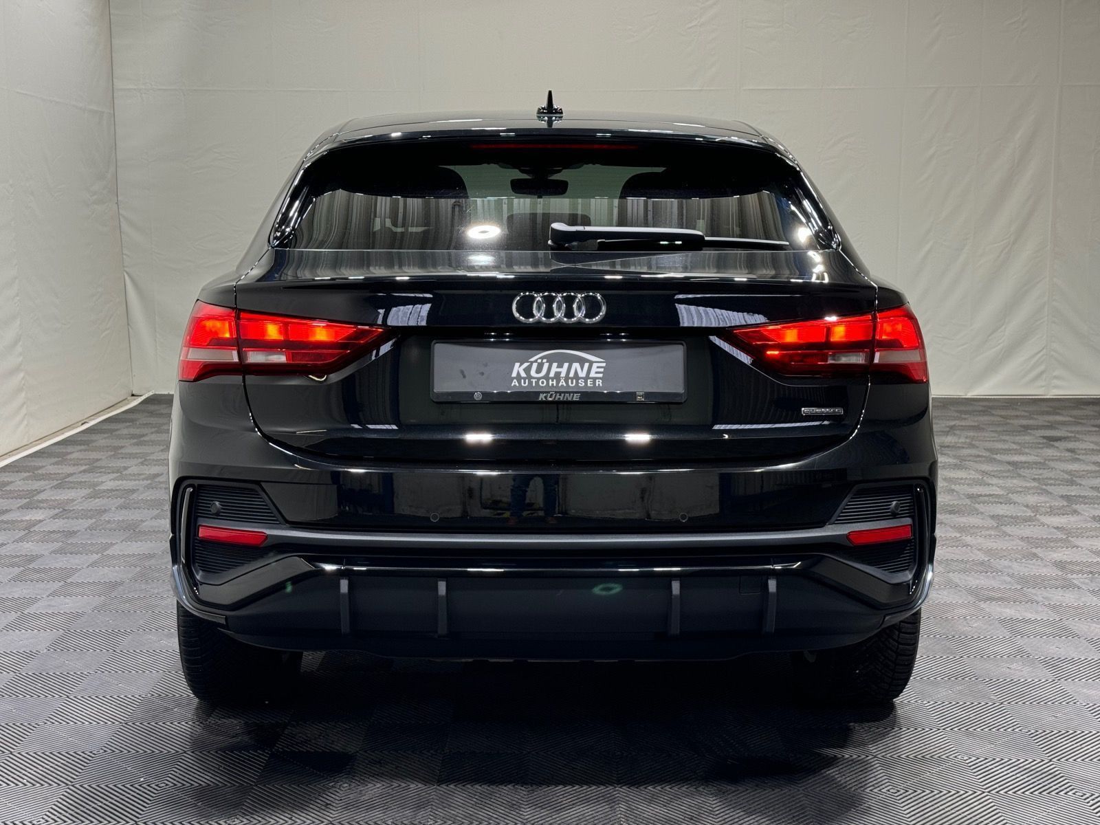 Audi Q3 Sportback 40 TFSI quattro S-Line - Samsaru's Car Outlet