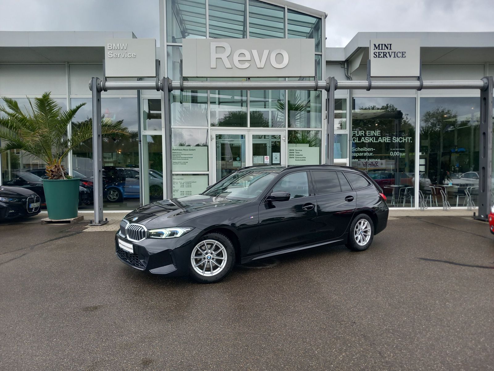 BMW 320d Touring MSport - Samsaru's Car Outlet