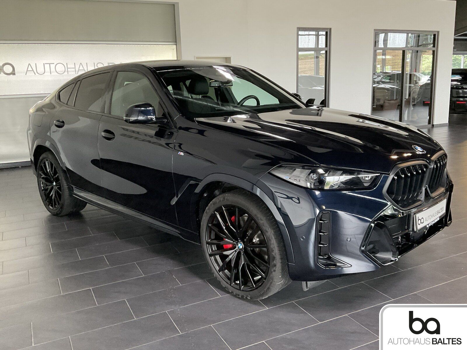 BMW X6 xDrive 30d M Sport 22"/Pano/HK/DrivPro/Luft/A
