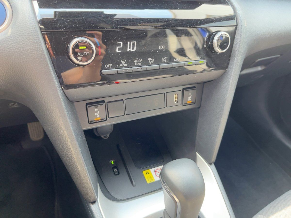 Toyota Yaris Cross 1.5 Hybrid Team D Navi*ACC*KAM*SHZ
