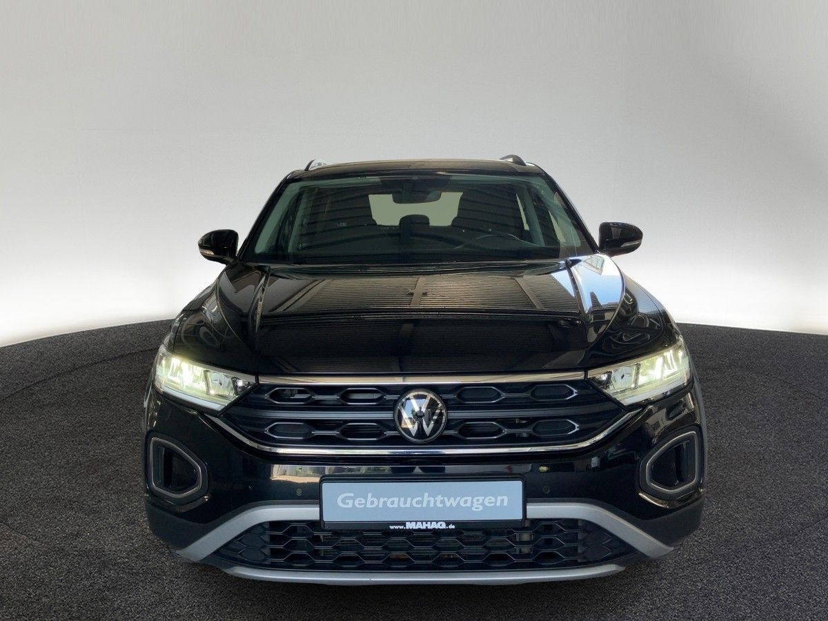 Volkswagen T-ROC 1.0 TSI LIFE - Samsaru's Car Outlet