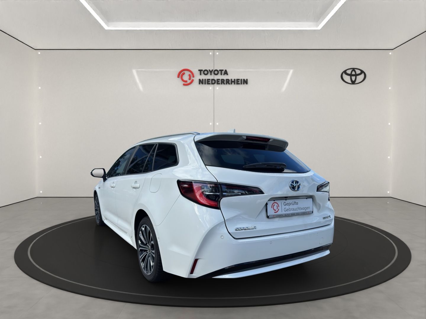 Toyota Corolla Touring Sports Hybrid Team D 1.8 LED+RFK