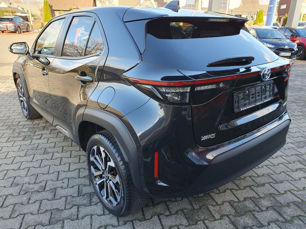 Toyota Yaris Cross Hybrid 1.5 VVT-i Team Deutschland+Te