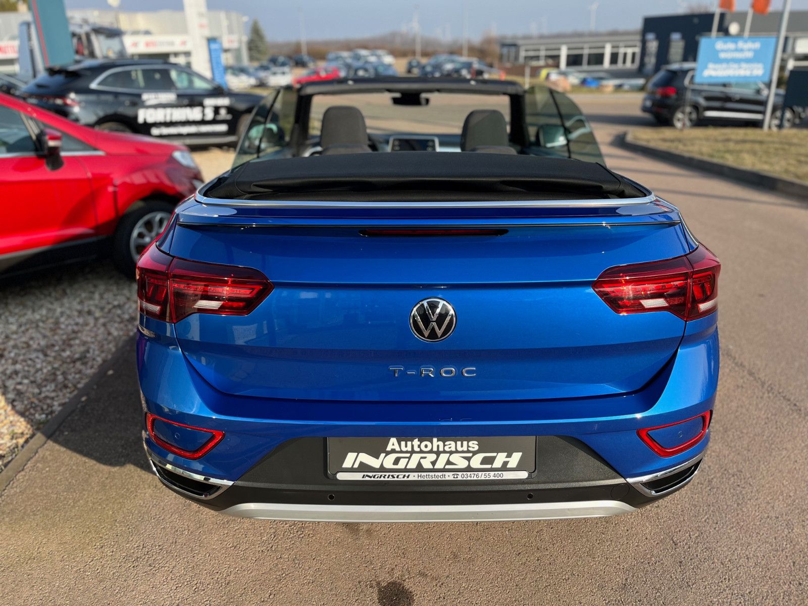 Volkswagen T-Roc Style-Edition - Samsaru's Car Outlet