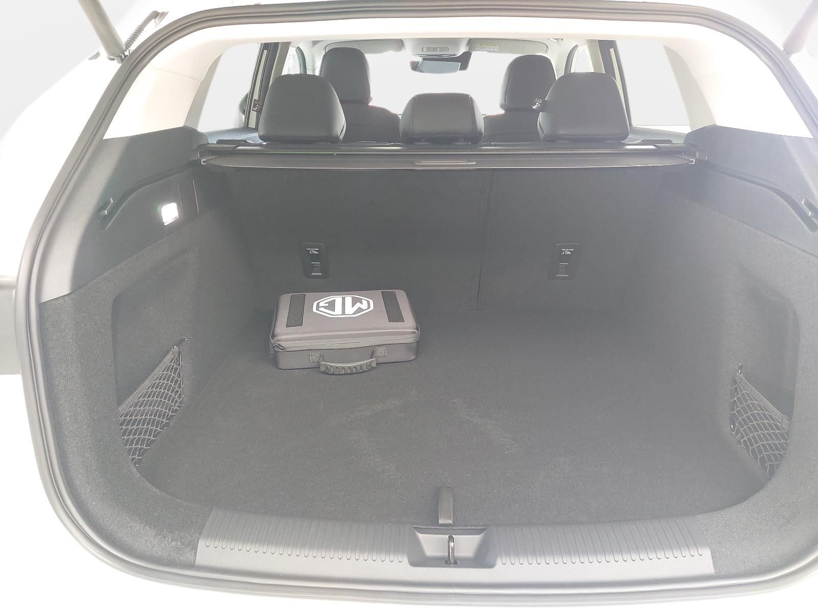 MG HS 1.5 PLUG-IN-HYBRID LUXURY LEDER 360-GRAD-KAME